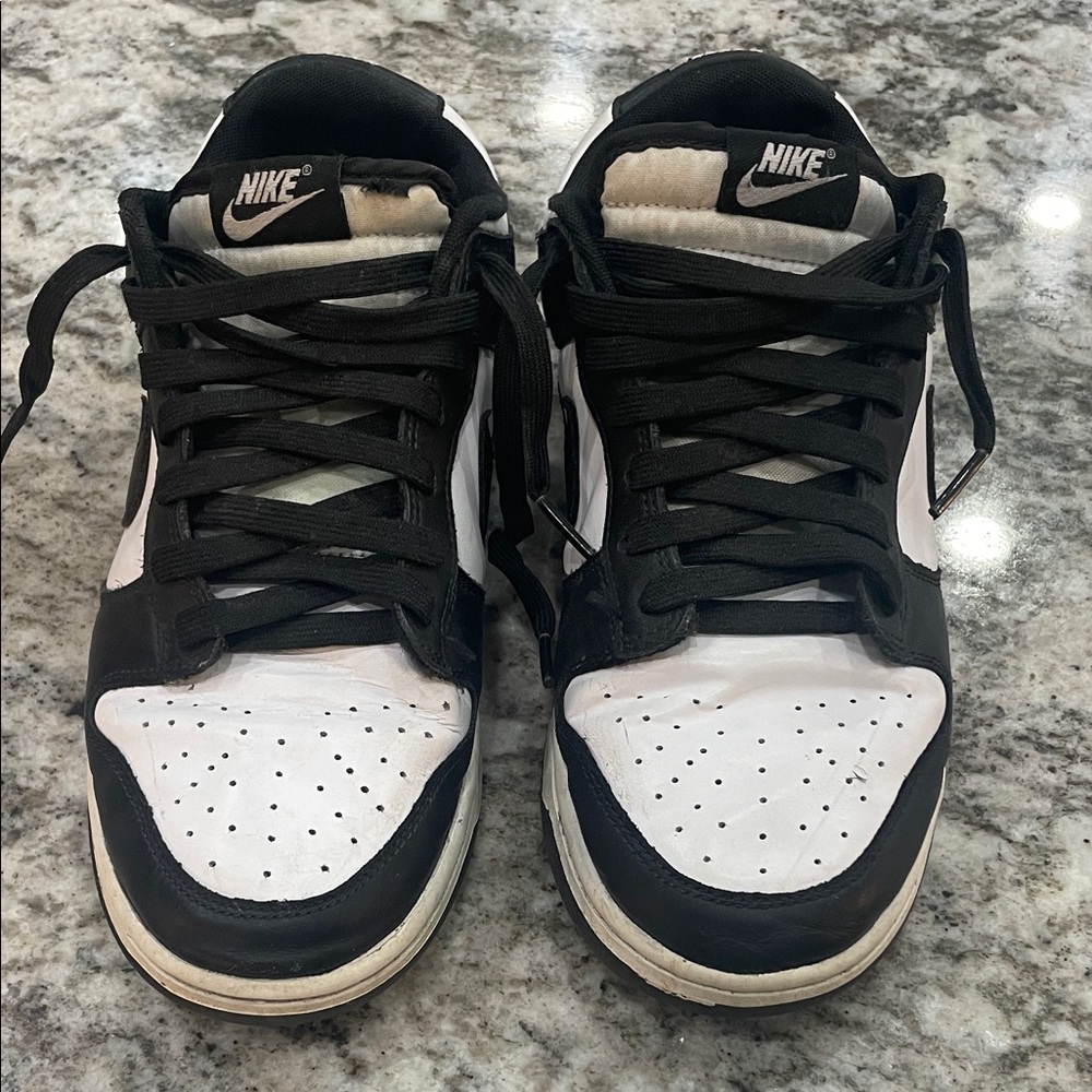 Nike Men's Dunk Low Black/White Sneakers